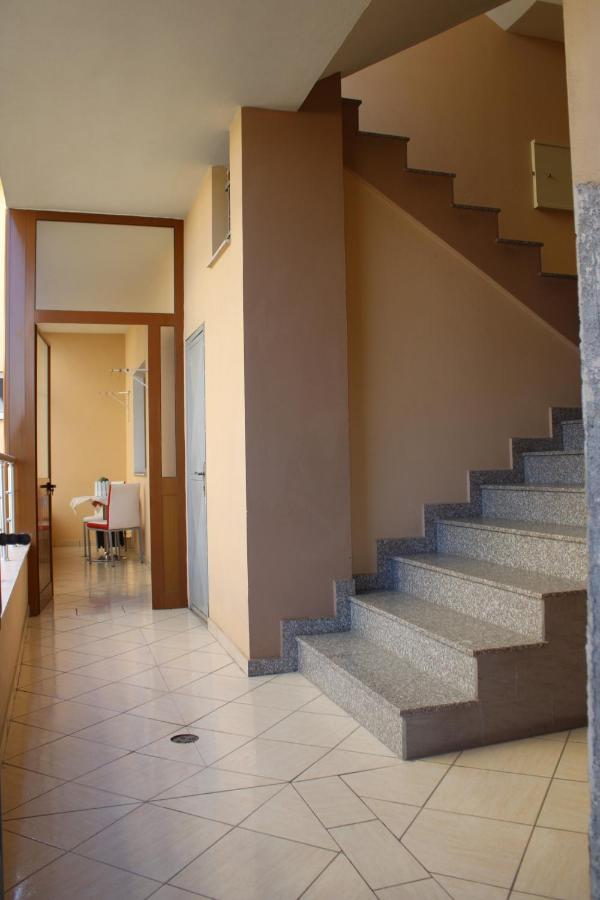 Bledi'S Comfy Apartment In New Blvd / Free Parking Tirana Zewnętrze zdjęcie
